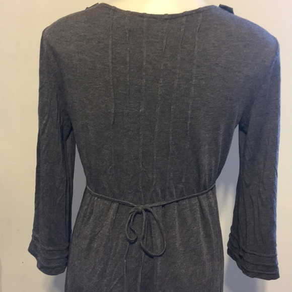 Gray dress - Picture 4 of 6